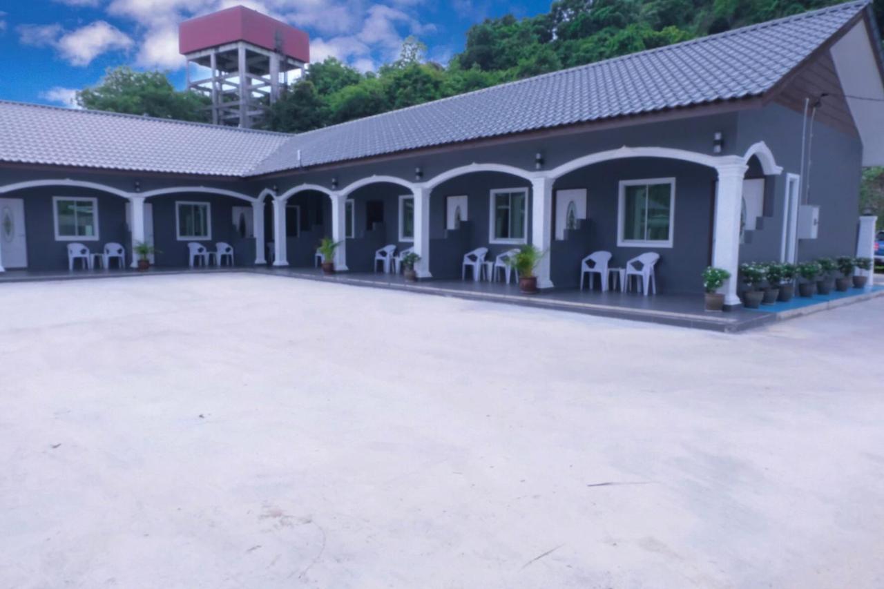 Cenang Rooms With Pool By Virgo Star Resort 판타이체낭 외부 사진