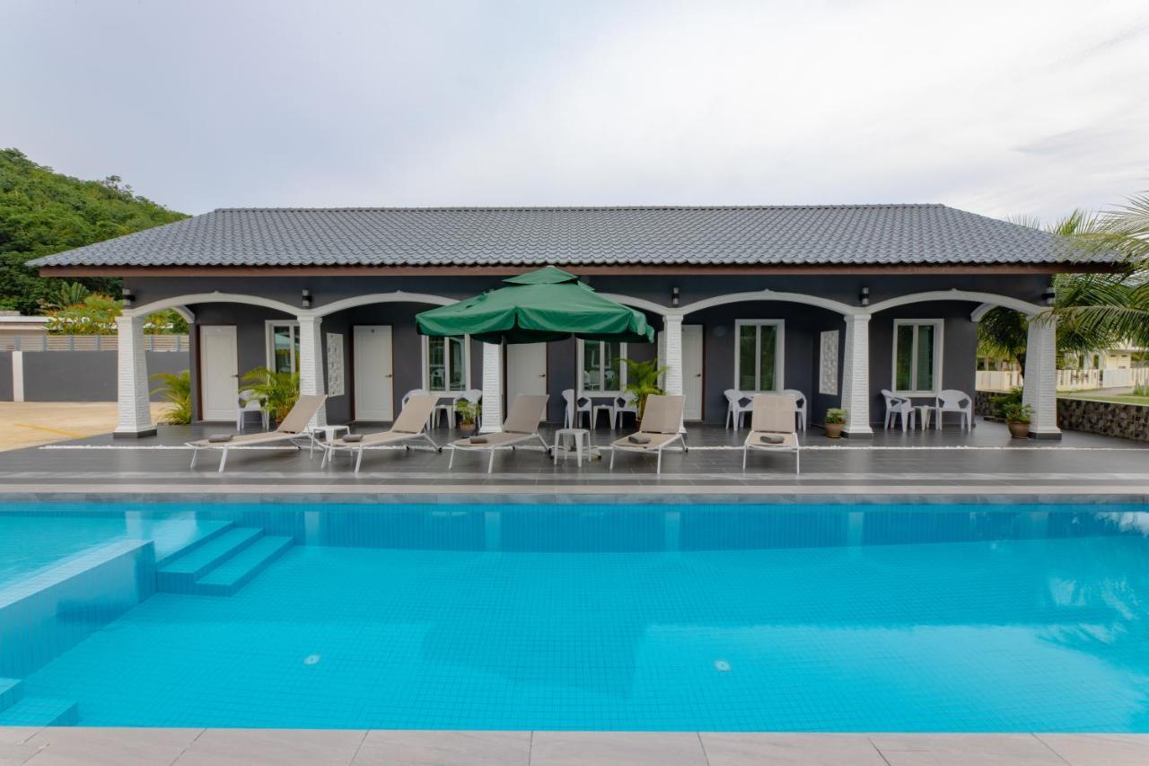 Cenang Rooms With Pool By Virgo Star Resort 판타이체낭 외부 사진