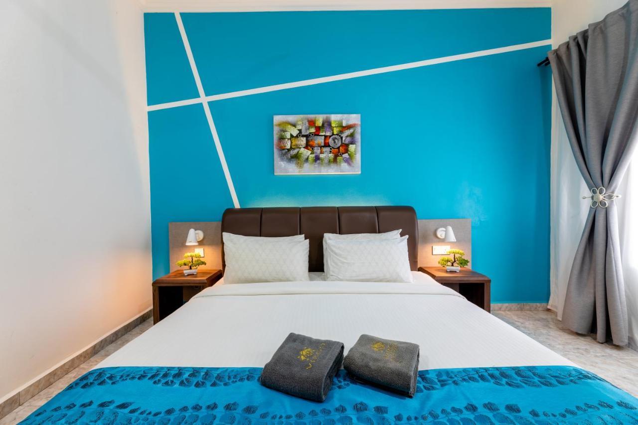 Cenang Rooms With Pool By Virgo Star Resort 판타이체낭 외부 사진